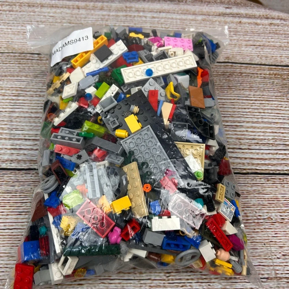 LEGO Bulk Bricks Mixed Lot Specialty‎ Pieces Multi Color 3lb 2.2oz